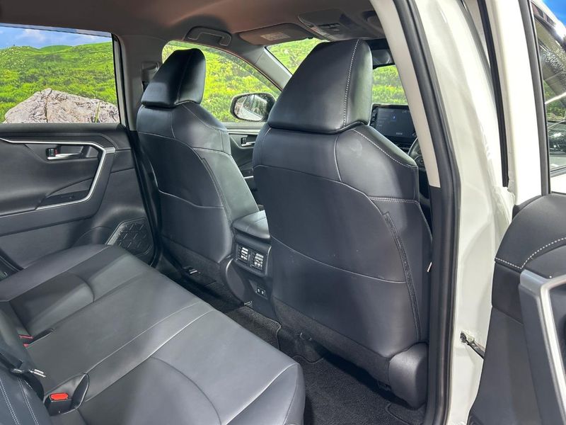 2021 Toyota RAV4 6AA-AXAH54 (UW-6aaf4d559e934)[25]