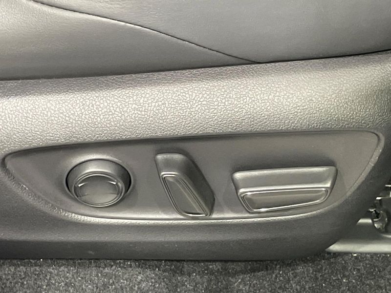 2022 Toyota RAV4 6AA-AXAH54 (UW-6aaf4d57e1a20)[26]