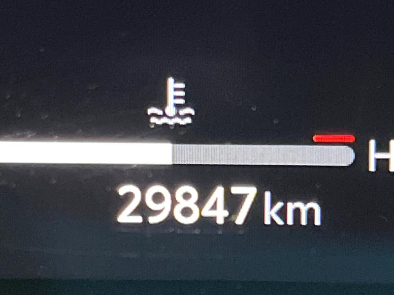 2024 Toyota Harrier Hybrid 6AA-AXUH80 (UW-6aaf4d67077c6)[2]