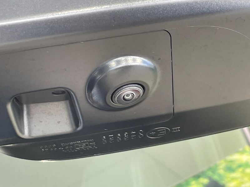 2023 Toyota Harrier Hybrid 6AA-AXUH85 (UW-6aaf4d6b31d80)[15]