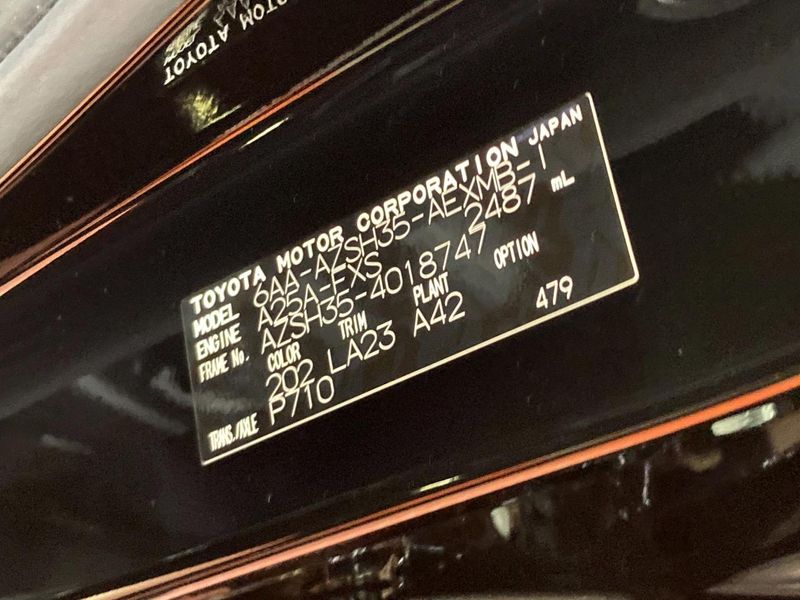 2024 Toyota Crown Crossover 6AA-AZSH35 (UW-6aaf4d7b4ff4e)[1]
