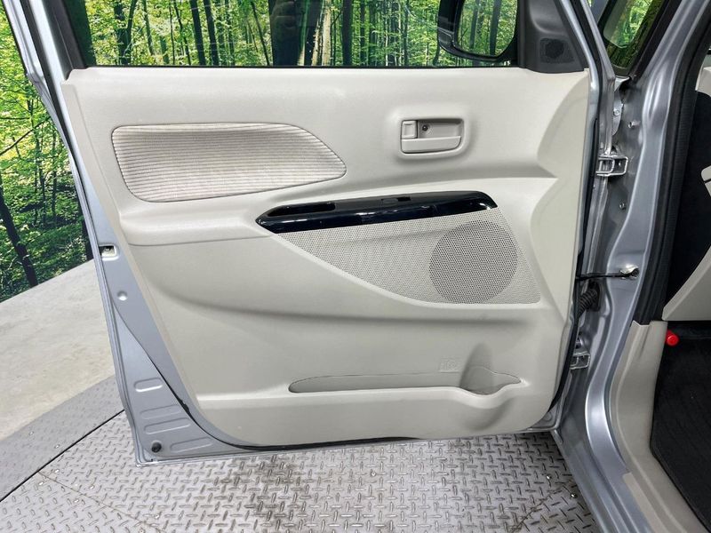 2018 Nissan DAYZ ROOX DBA-B21A (UW-6aaf4d8c0323d)[26]