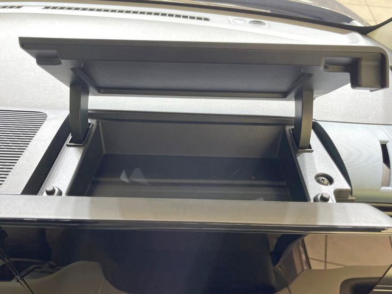 2025 Nissan Roox 5BA-BB1A (UW-6aaf4db980c56)[26]