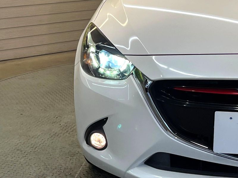 2016 Mazda Demio LDA-DJ5FS (UW-6aaf4ddad77e8)[16]