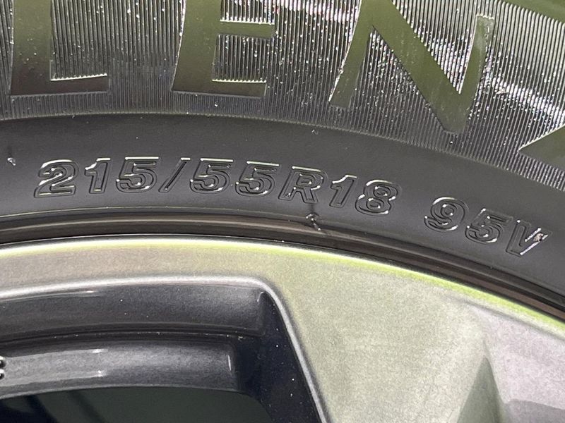 2020 Mazda MX-30 5AA-DREJ3P (UW-6aaf4de77ebe9)[20]