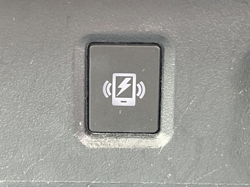 2021 Nissan Note 6AA-E13 (UW-6aaf4def467da)[11]