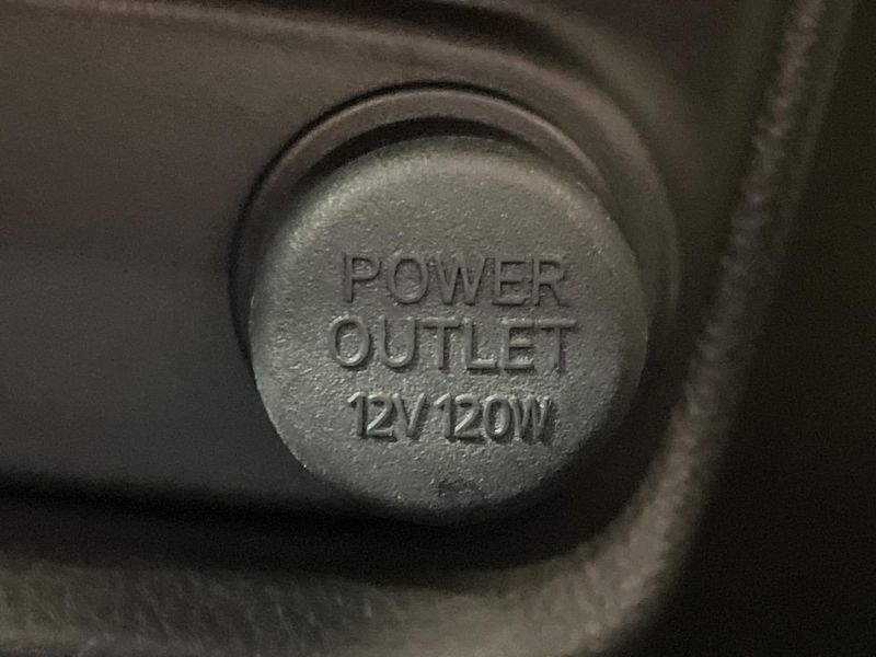 2012 Nissan Serena DBA-FNC26 (UW-6aaf4e00c6f57)[29]