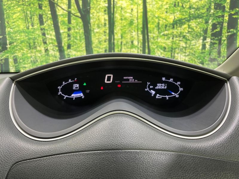2012 Nissan Serena DBA-FNC26 (UW-6aaf4e00c6f57)[21]