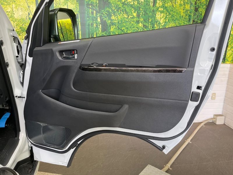 2026 Toyota Hiace Van 3DF-GDH201V (UW-6aaf4e0c7487d)[16]