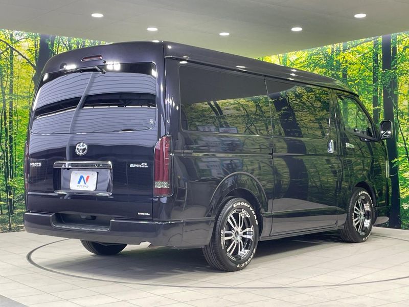 2020 Toyota Hiace Van QDF-GDH211K (UW-6aaf4e0e16fba)[18]