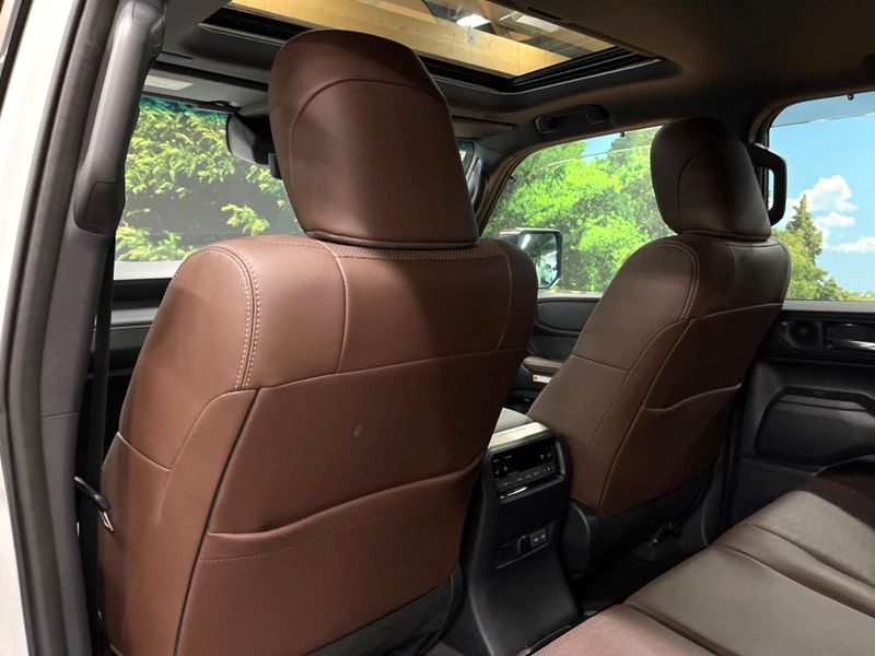 2024 Toyota Land Cruiser 250 3DA-GDJ250W (UW-6aaf4e113829d)[8]