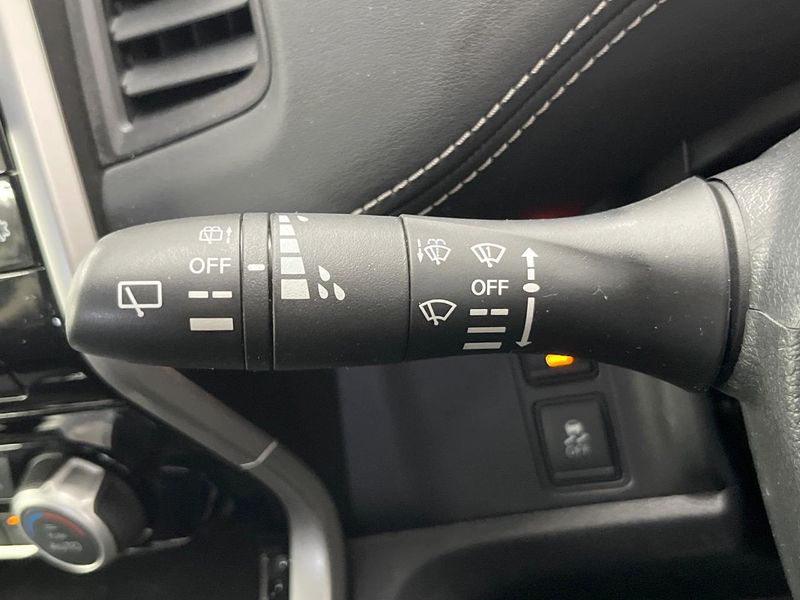 2018 Nissan Serena DAA-GFC27 (UW-6aaf4e1d44762)[26]