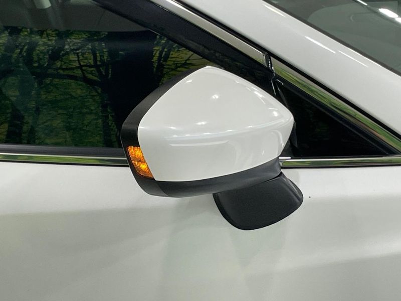 2014 Mazda Atenza Wagon LDA-GJ2FW (UW-6aaf4e2ba5ca9)[9]
