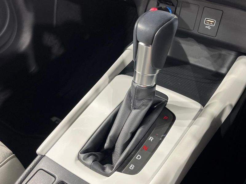 2020 Honda Fit 6AA-GR3 (UW-6aaf4e3a59c0c)[26]