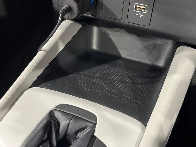 2020 Honda Fit 6AA-GR3 (UW-6aaf4e3a59c0c)[25]
