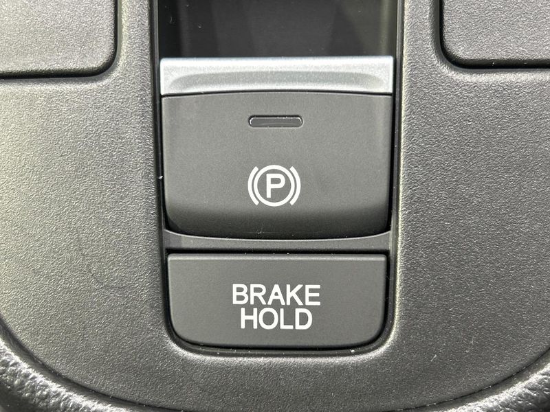 2023 Honda Fit 6AA-GR3 (UW-6aaf4e3beee8c)[13]