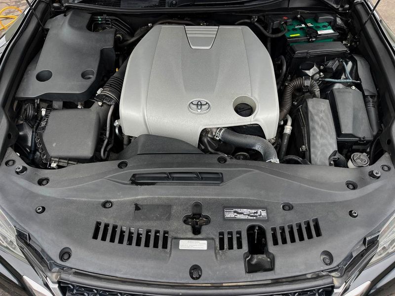 2016 Toyota Crown DBA-GRS214 (UW-6aaf4e3eadb57)[4]