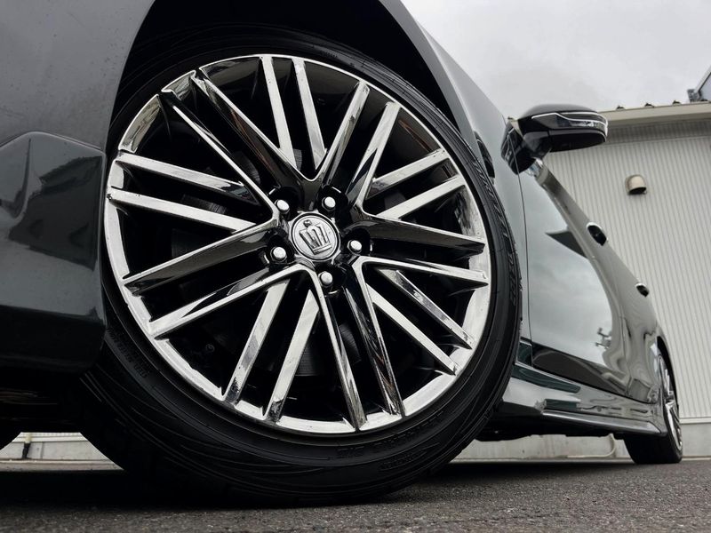 2016 Toyota Crown DBA-GRS214 (UW-6aaf4e3eadb57)[5]