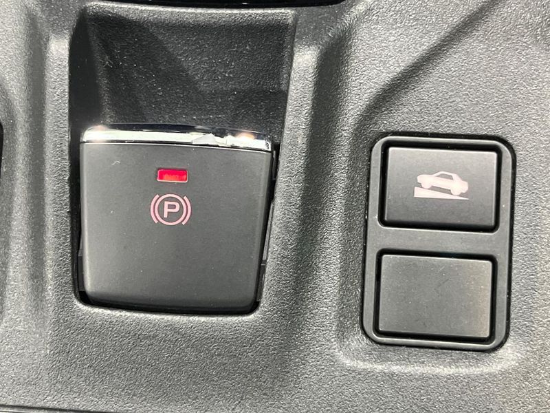 2017 Subaru Impreza Sport DBA-GT7 (UW-6aaf4e465238a)[13]