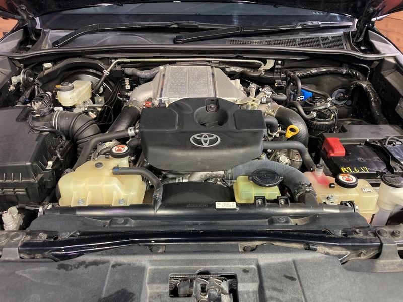 2022 Toyota Hilux 3DF-GUN125 (UW-6aaf4e4f15f6f)[4]