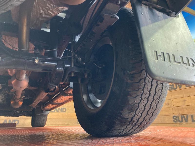 2022 Toyota Hilux 3DF-GUN125 (UW-6aaf4e4f15f6f)[19]