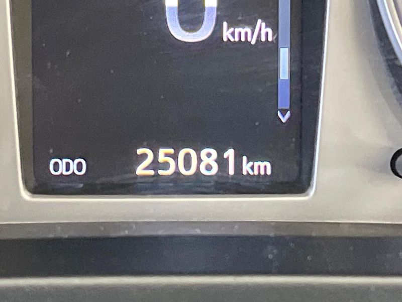 2023 Toyota Hilux 3DF-GUN125 (UW-6aaf4e5096cfa)[2]