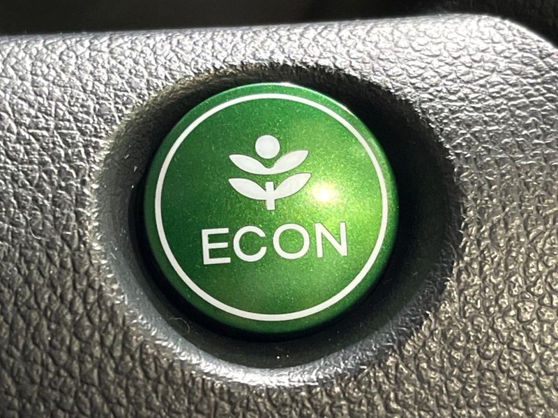 2013 Honda N-BOX DBA-JF2 (UW-6aaf4ea7b06d6)[17]