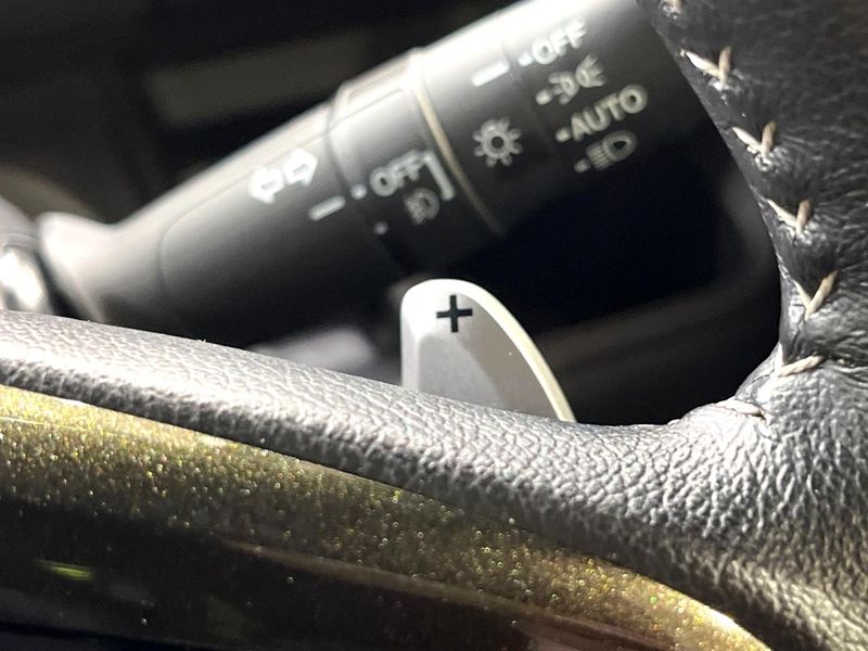 2018 Honda N-BOX CUSTOM DBA-JF3 (UW-6aaf4eb85a1be)[16]