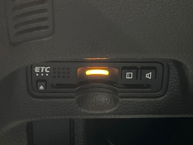 2018 Honda N-BOX CUSTOM DBA-JF3 (UW-6aaf4eb85a1be)[22]