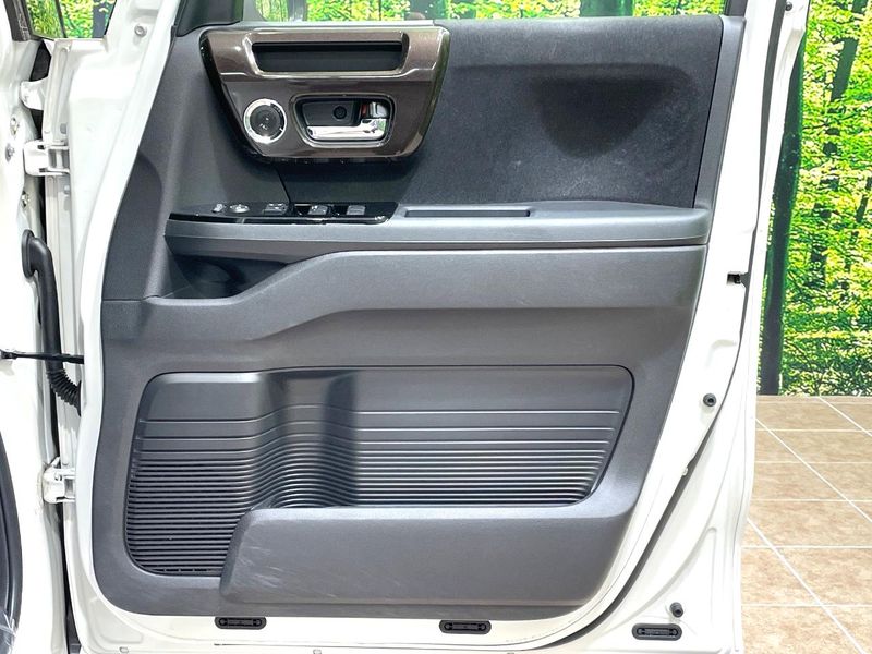2020 Honda N-BOX CUSTOM 6BA-JF3 (UW-6aaf4ebb6816e)[7]