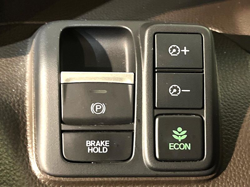 2023 Honda N-BOX 6BA-JF3 (UW-6aaf4eca61019)[17]