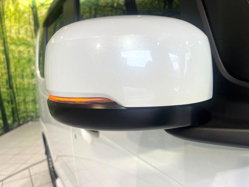 2023 Honda N-BOX CUSTOM 6BA-JF5 (UW-6aaf4ed7bb0c8)[14]
