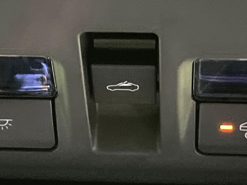 2022 Mazda CX-60 3CA-KH3R3P (UW-6aaf4f0ccc194)[29]