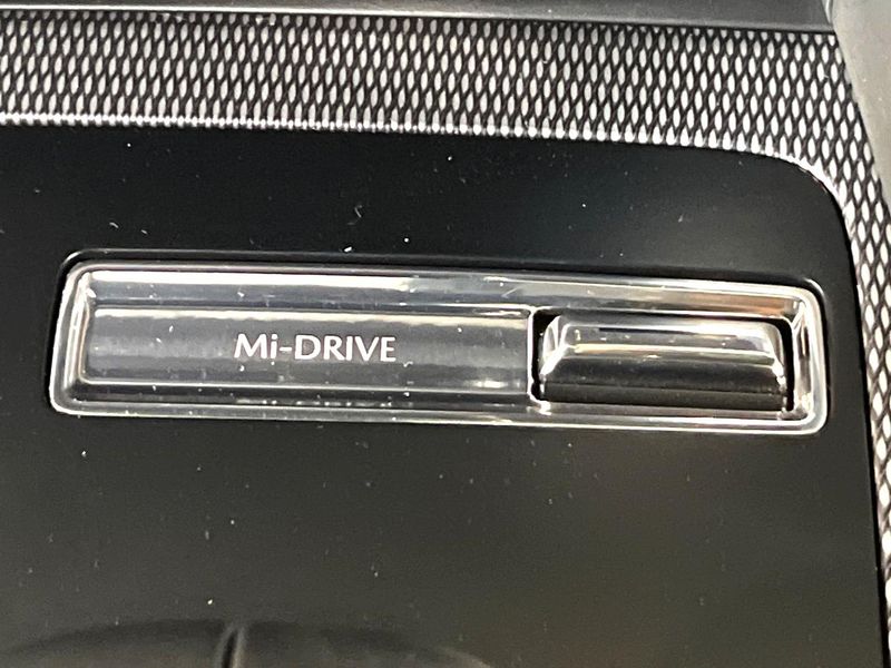 2022 Mazda CX-60 3CA-KH3R3P (UW-6aaf4f0ccc194)[21]