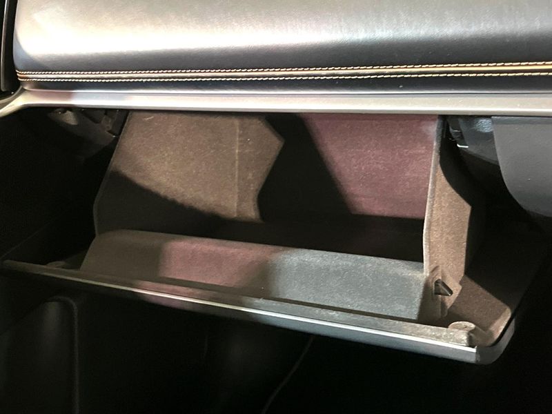 2022 Mazda CX-60 3CA-KH3R3P (UW-6aaf4f0ccc194)[25]
