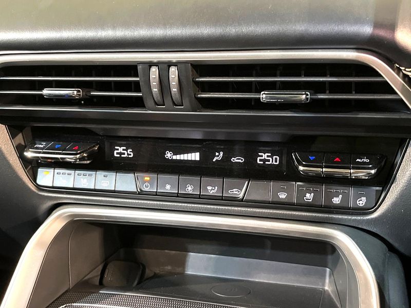 2022 Mazda CX-60 3CA-KH3R3P (UW-6aaf4f0ccc194)[18]