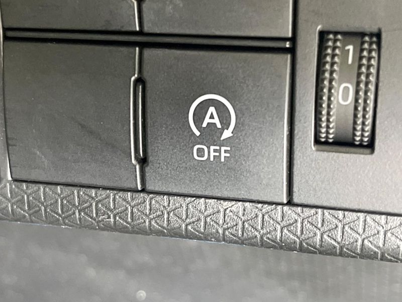 2019 Daihatsu Tanto 6BA-LA650S (UW-6aaf4f42d1025)[26]