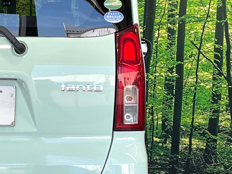 2019 Daihatsu Tanto 6BA-LA650S (UW-6aaf4f42d1025)[18]
