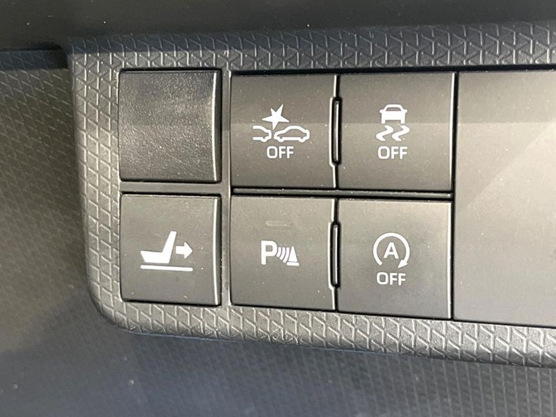 2020 Daihatsu Tanto 5BA-LA650S (UW-6aaf4f4dad5cf)[28]