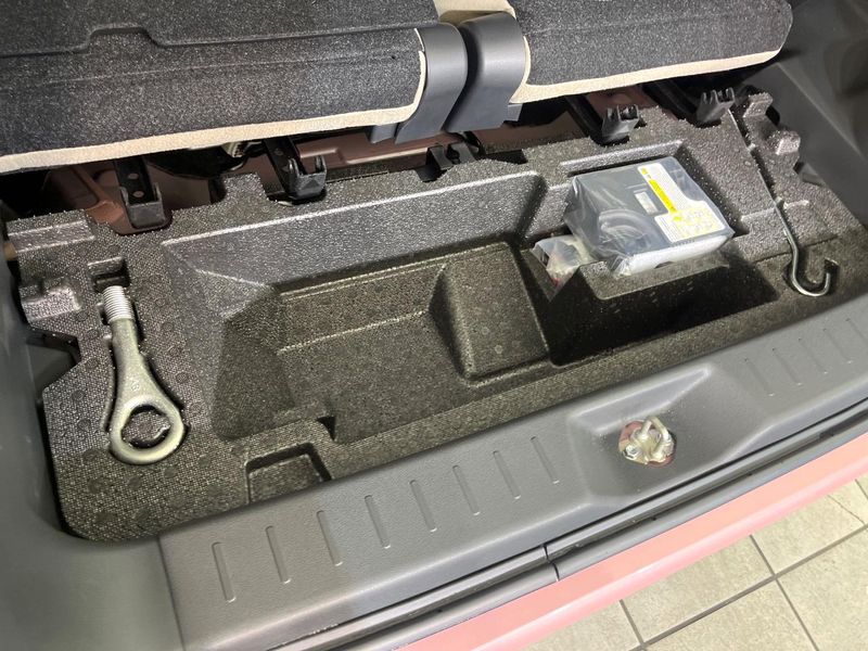 2020 Daihatsu Move Canbus 5BA-LA810S (UW-6aaf4f5a3c6dc)[19]