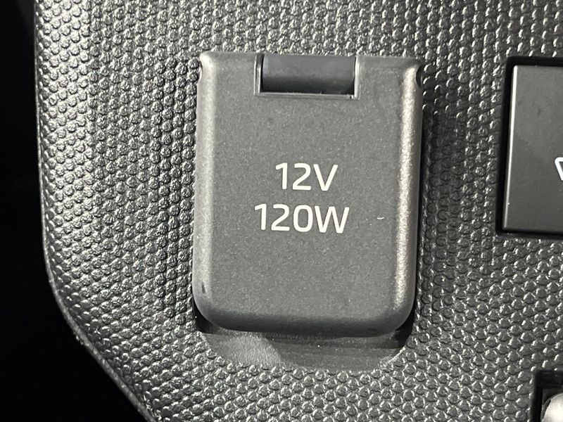 2021 Daihatsu Taft 5BA-LA900S (UW-6aaf4f622b41c)[22]