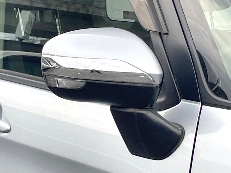 2018 Toyota Roomy DBA-M900A (UW-6aaf4f7448ce8)[20]