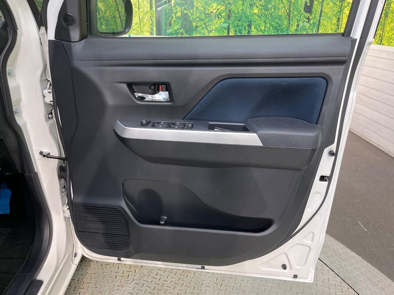 2022 Toyota Roomy 5BA-M900A (UW-6aaf4f7d3a13d)[16]