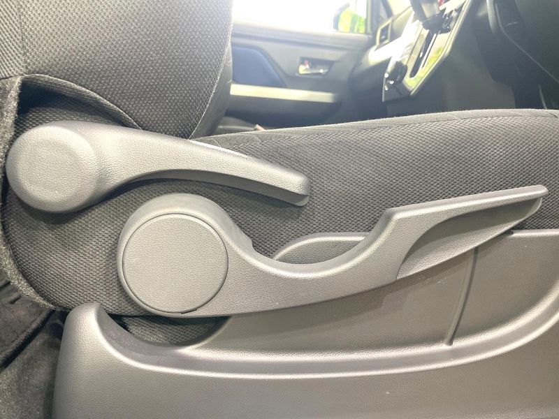 2019 Daihatsu Toll DBA-M900S (UW-6aaf4f830365b)[20]
