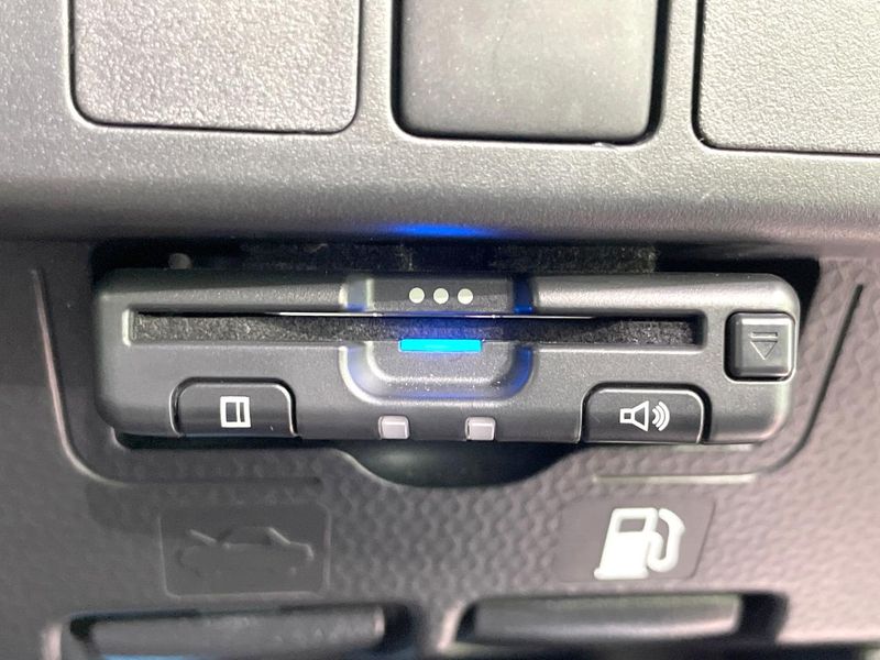 2019 Daihatsu Toll DBA-M900S (UW-6aaf4f830365b)[25]