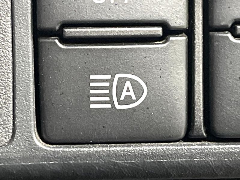 2018 Daihatsu Toll DBA-M910S (UW-6aaf4f862120b)[25]