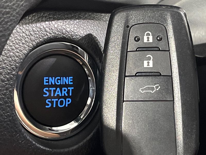 2020 Toyota RAV4 6BA-MXAA54 (UW-6aaf4ff82ac56)[21]