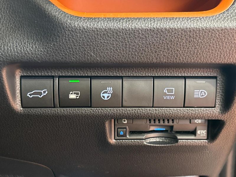 2021 Toyota RAV4 6BA-MXAA54 (UW-6aaf4ff8bb68e)[8]