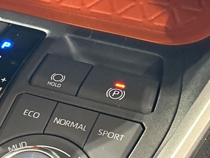 2021 Toyota RAV4 6BA-MXAA54 (UW-6aaf4ff8bb68e)[21]