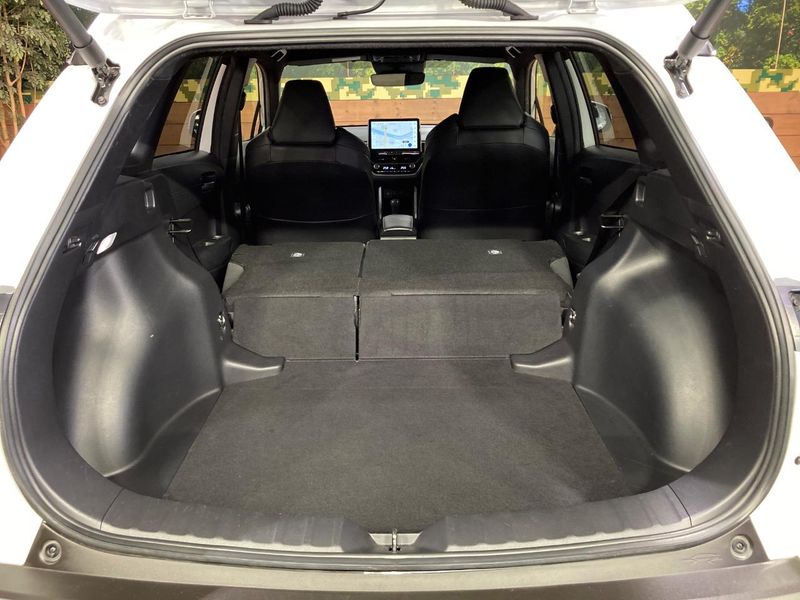 2023 Toyota Corolla Cross 4BA-MXGA10 (UW-6aaf500453da8)[26]